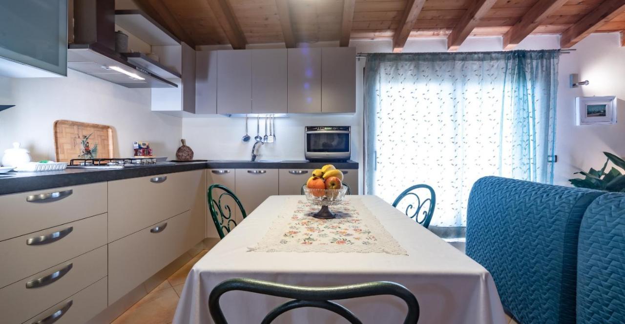 Casa Vacanze " Is Meris " Capitana Exterior photo