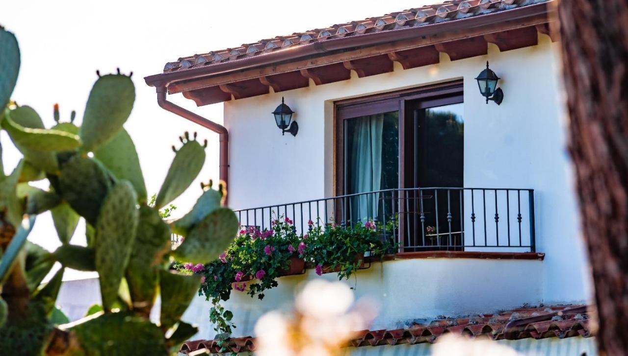 Casa Vacanze " Is Meris " Capitana Exterior photo